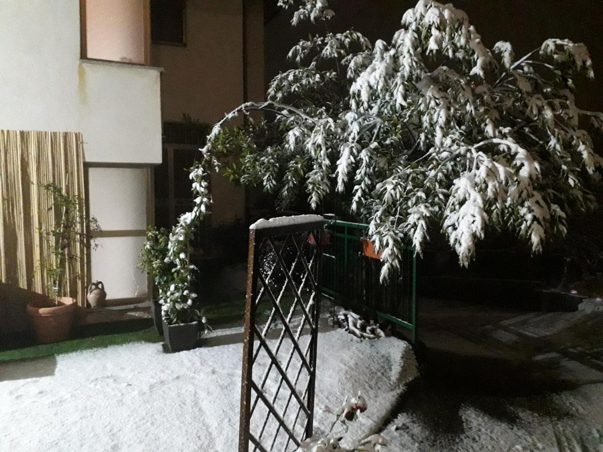 Apartament House Rose Zewnętrze zdjęcie